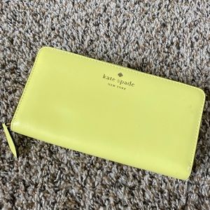 Kate Spade Clutch Wallet